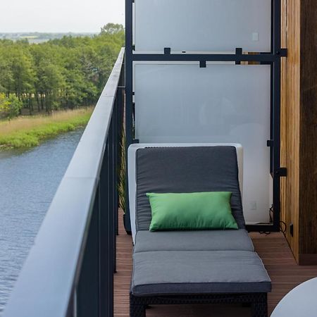 Lighthouse Luxury Penthouse - Jantar Apartamenty Мжежино Экстерьер фото