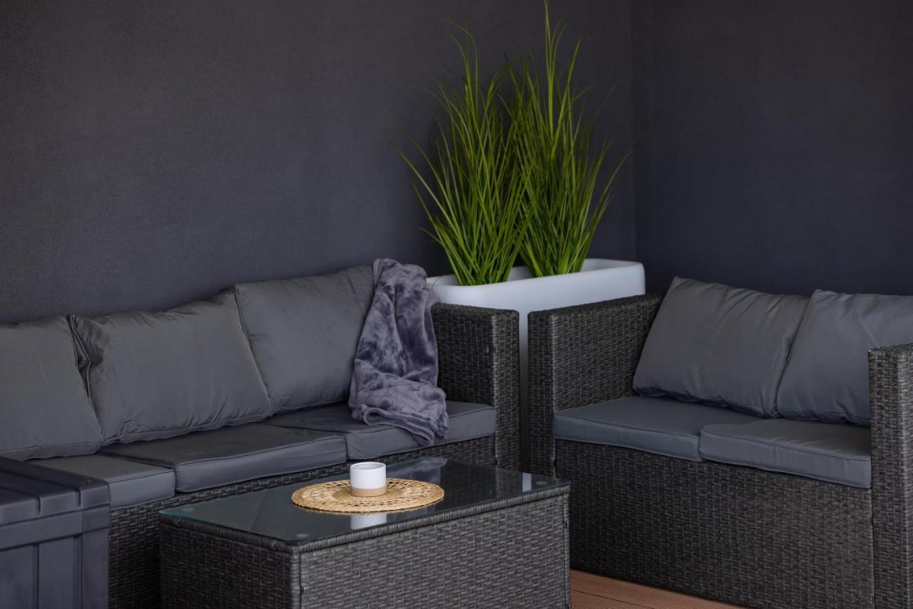 Lighthouse Luxury Penthouse - Jantar Apartamenty Мжежино Экстерьер фото